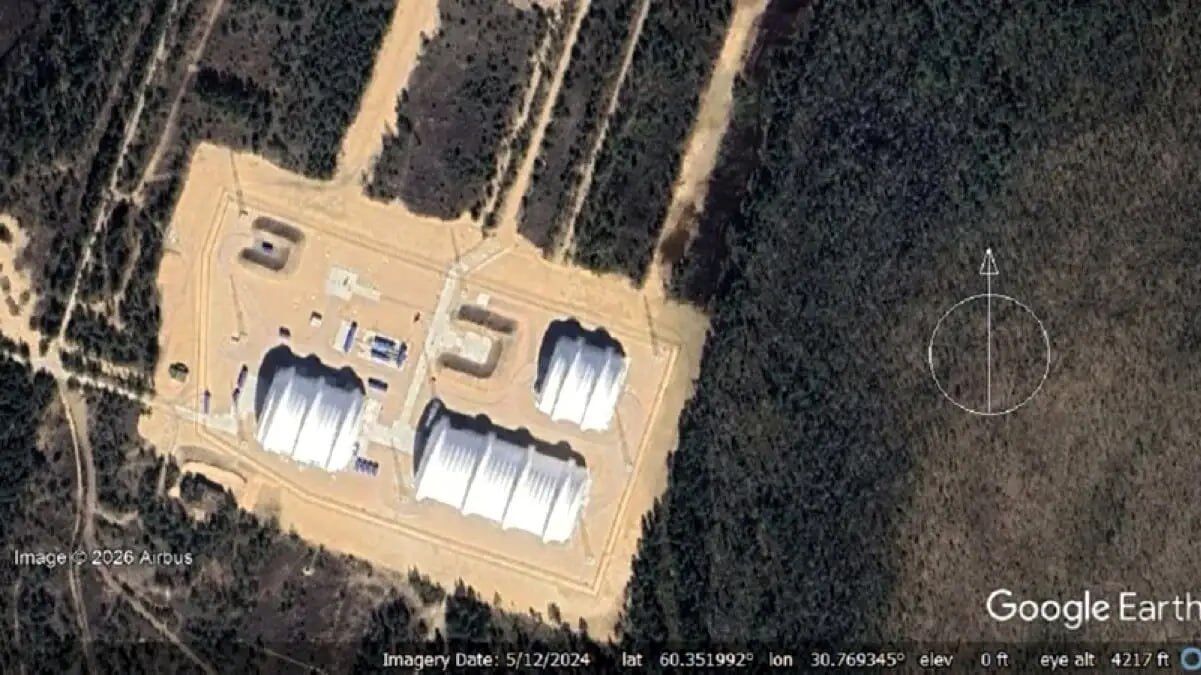 Окупанти облаштували у Криму базу на ядерному об'єкті часів СРСР. Супутникове фото