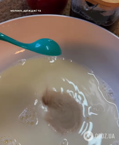 Лінива домашня піца у форму панкеків на сковорідці: готується за лічені хвилини