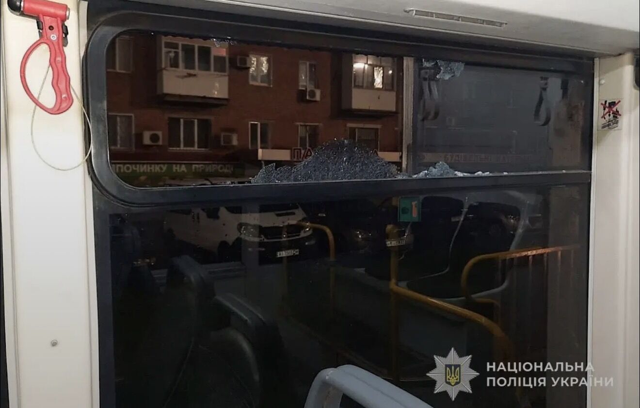 В Кривом Роге парень выстрелил 16-летней девушке в глаз: между подростками возник конфликт. Фото