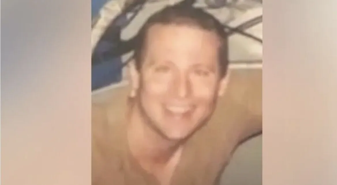 В США загадочно умерли или пропали без вести 11 ученых связанных с НЛО, Трамп забил тревогу