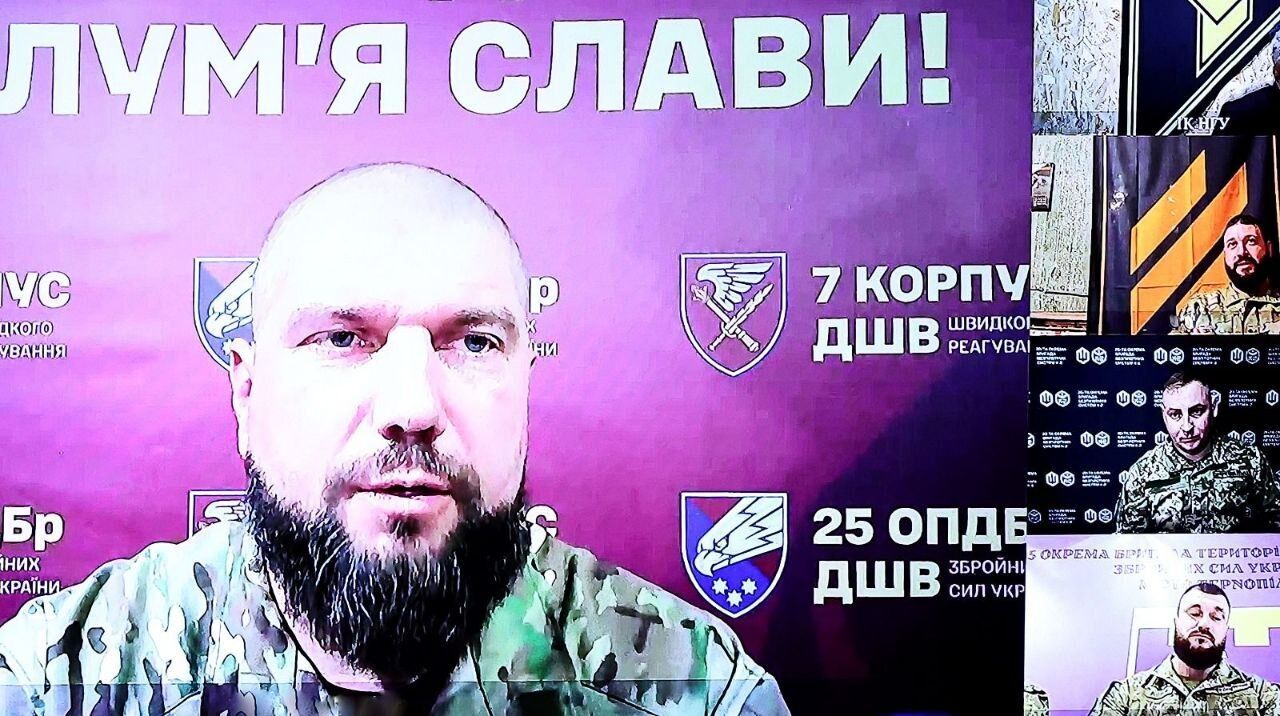 ЗСУ змагаються з ворогом на трьох напрямках: Сирський розкрив деталі