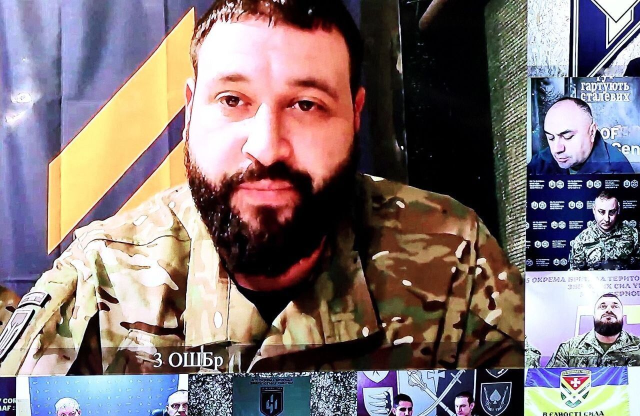 ЗСУ змагаються з ворогом на трьох напрямках: Сирський розкрив деталі