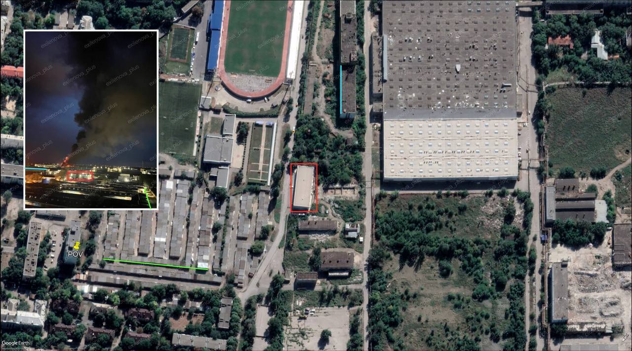 В Таганроге после ракетного удара горит автозавод, где делали дроны: черный дым столбом. Фото и видео