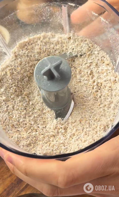 Вкусный овсяный блинчик на сковородке: внутрь можно добавить любую начинку