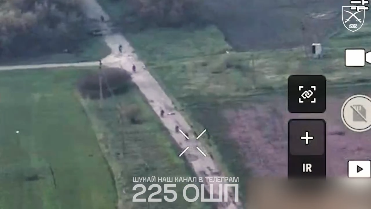 На Запоріжжі ЗСУ зупинили штурм окупантів на мотоциклах і "Уралах". Відео