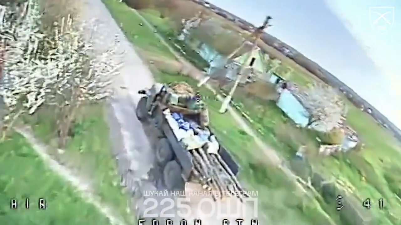 На Запоріжжі ЗСУ зупинили штурм окупантів на мотоциклах і "Уралах". Відео