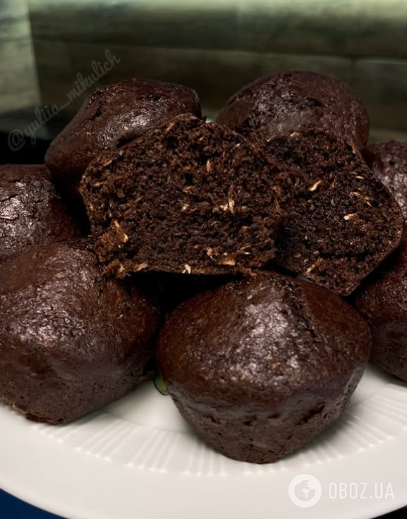 Домашние шоколадно-кокосовые кексы к чаю: из чего приготовить удачное тесто