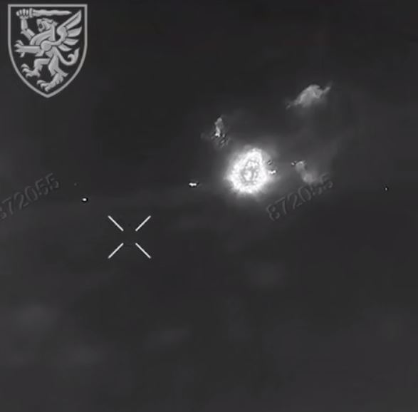 Ворог хотів скористатися туманом: десантники зупинили спробу російського штурму на Сумщині. Відео