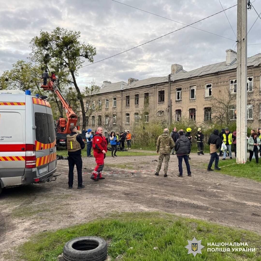 Враг повторно ударил дронами по Харькову: 10 пострадавших, среди них – 17-летняя девушка