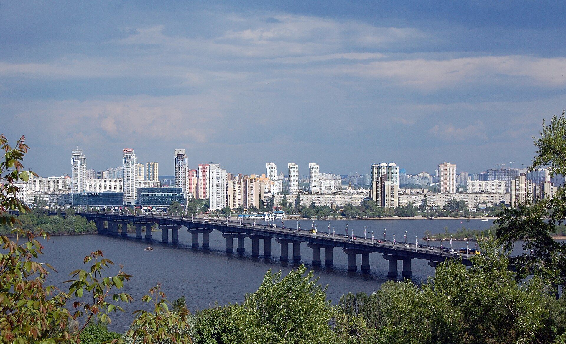 В сети показали, как выглядел последний Наводницкий мост Киева, который разобрали в 1953 году. Архивное фото