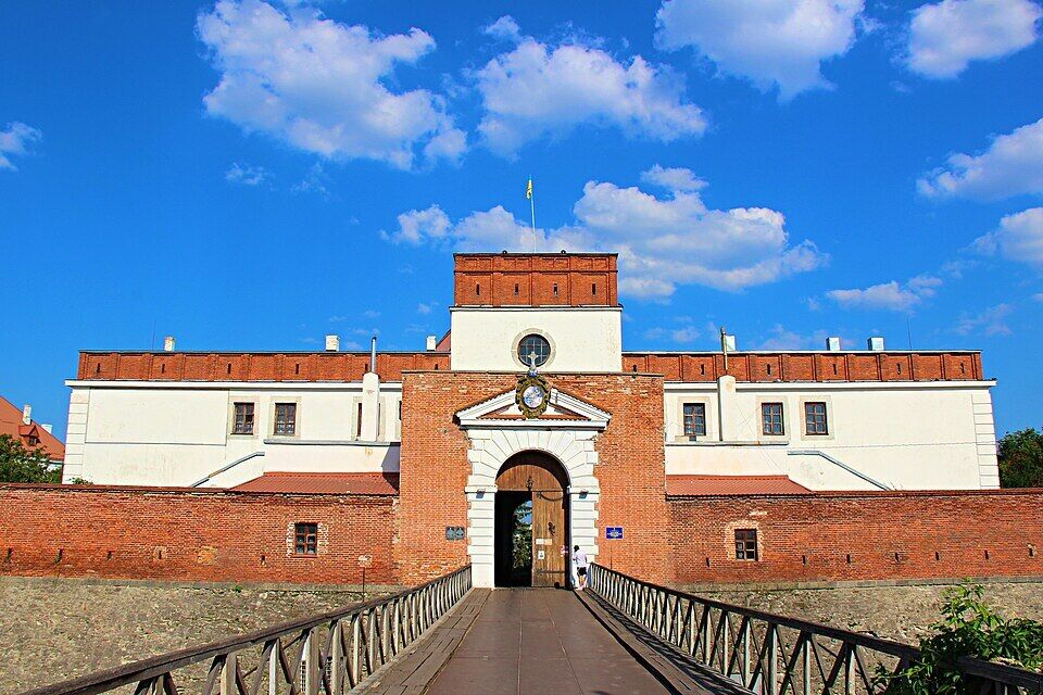 Не лише Тараканівський форт: топ-3 локацій на Рівненщині, які варто відвідати до літа