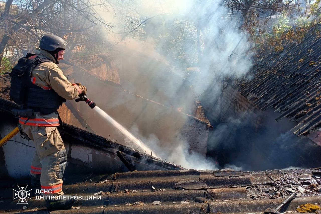 Россия коварно била по Днепропетровщине: трое погибших, восемь раненых, есть повреждения. Фото