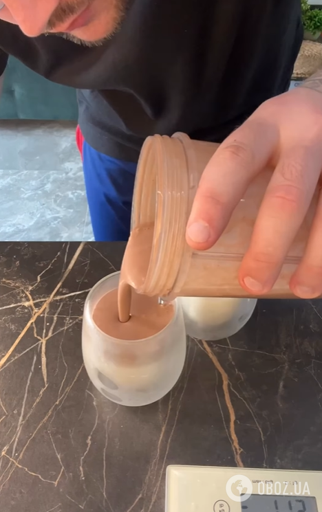 Нежный низкокалорийный десерт, который не нужно выпекать: как приготовить