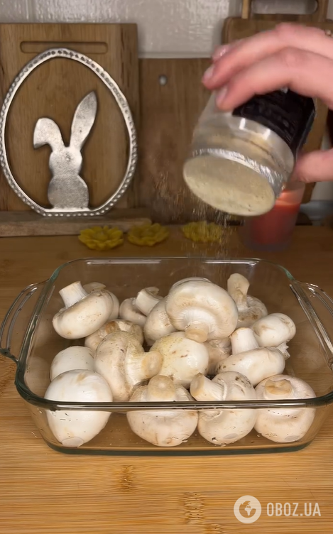 Швидкий салат із маринованих печериць: ділимось рецептом ароматної закуски