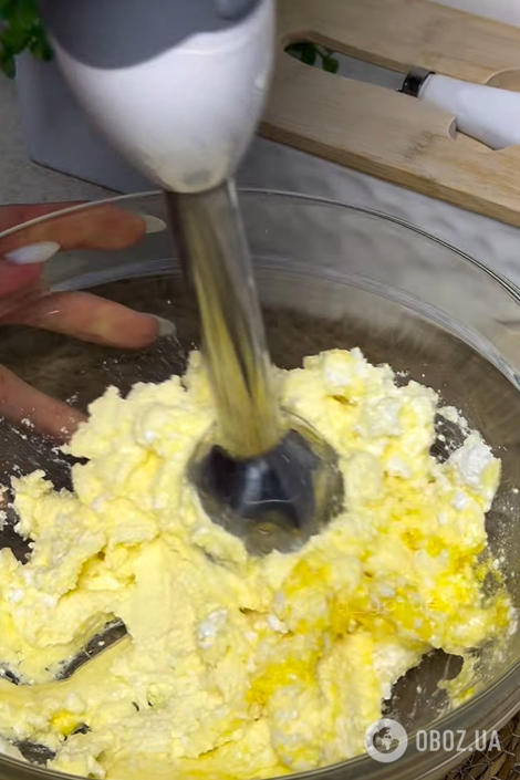 Смачне сирне печиво до чаю на вершковому маслі: як приготувати