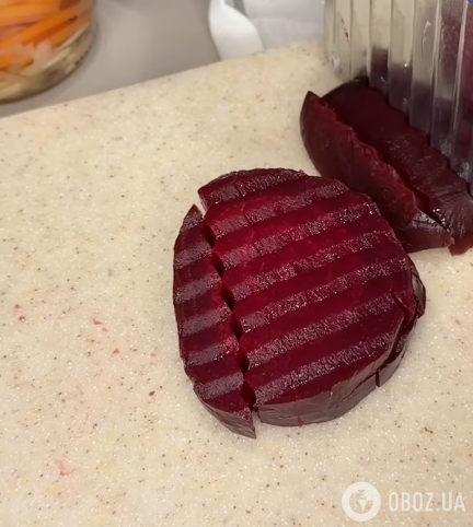 Корисний салат із буряка на кожен день: ділимося легким рецептом