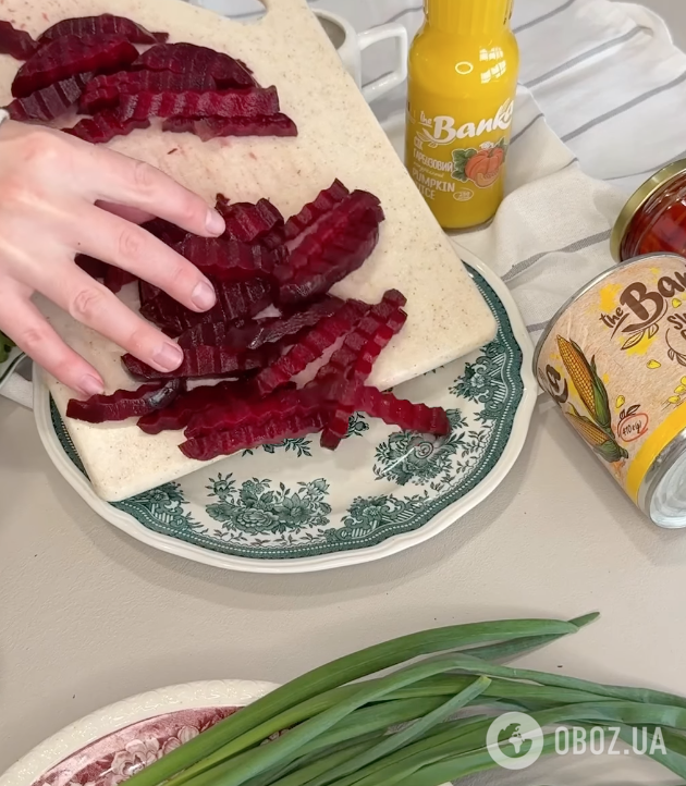 Корисний салат із буряка на кожен день: ділимося легким рецептом