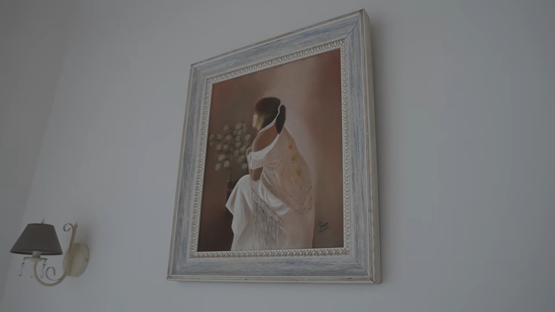 Картины со свалки и "дешевая" аренда: актриса Кузнецова показала, как обустроила свою жизнь после переезда из Украины