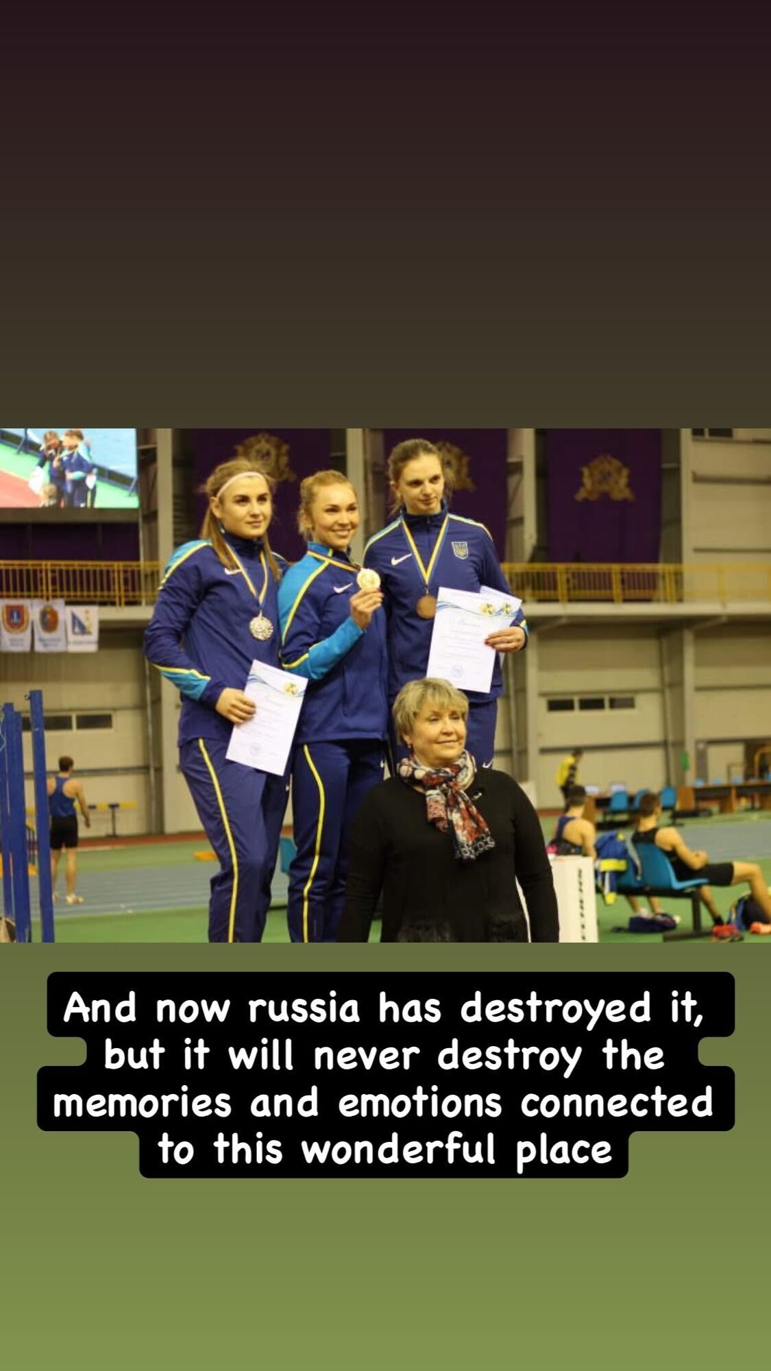 Российские оккупанты разбили лучший легкоатлетический манеж Украины: фото и эмоциональная реакция олимпийских призерок и звезд спорта