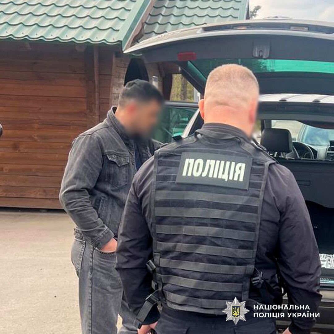 Автомобили продавали за наличные