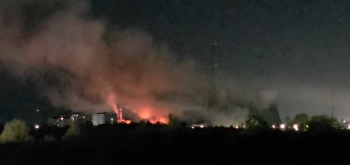 У Бухаресті стався вибух на ТЕЦ: спалахнула масштабна пожежа. Фото і відео