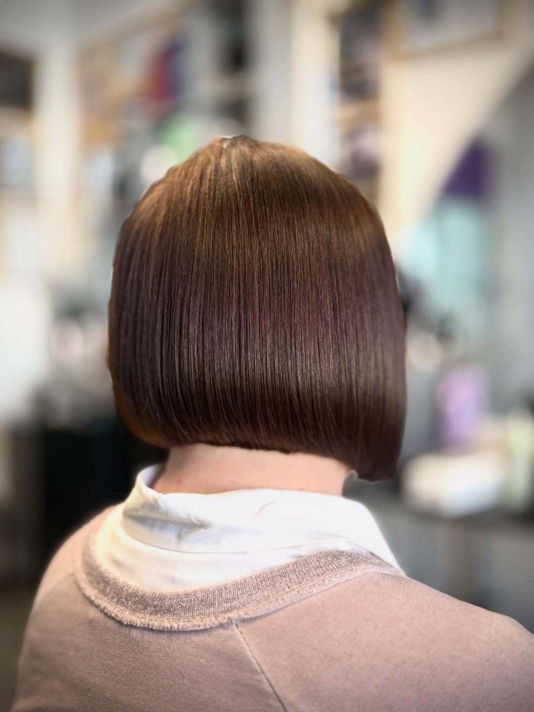 Идеальные для тонких волос: 8 современных причесок, которые создают иллюзию объема