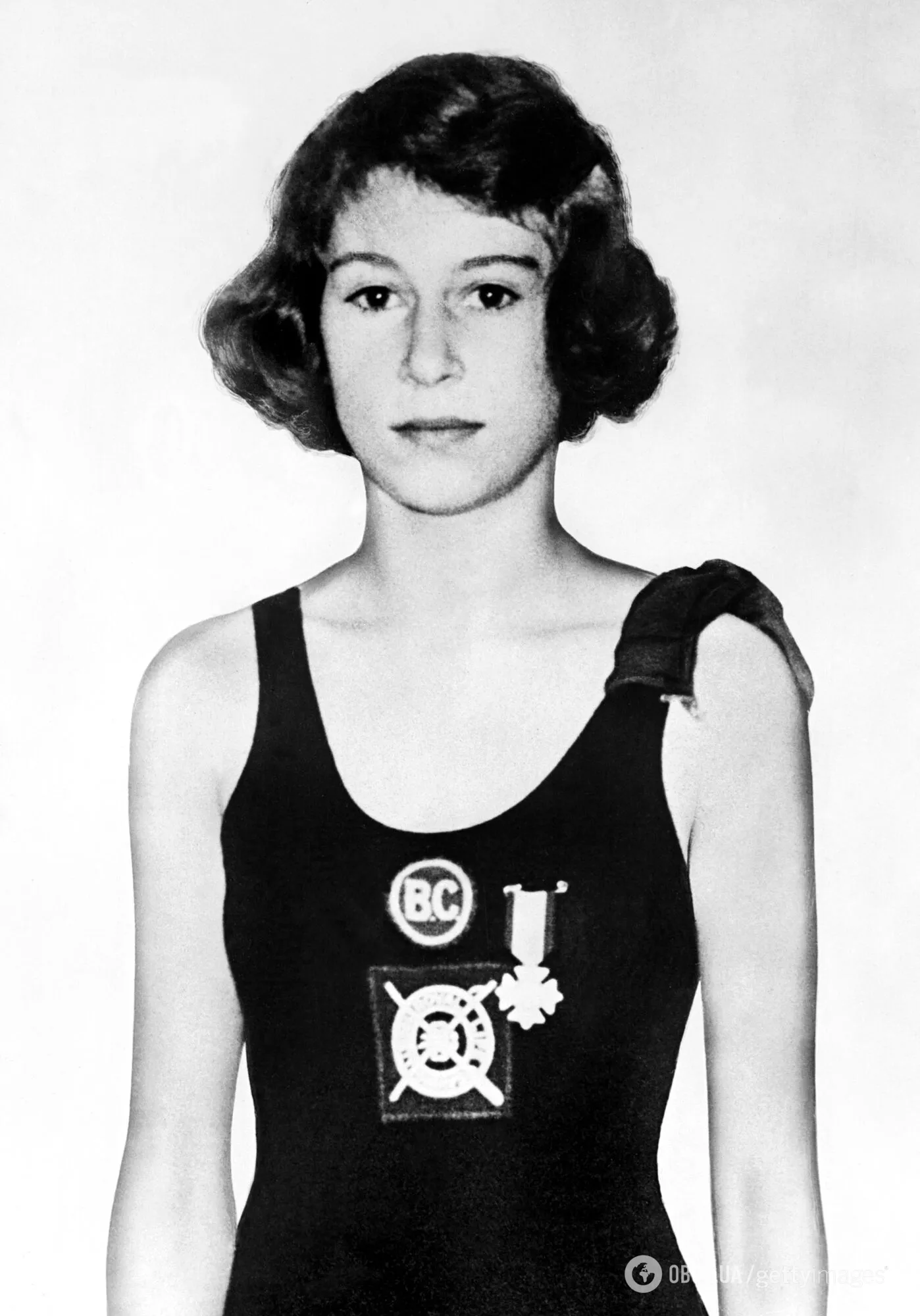 100 лет назад родилась королева Елизавета II: как она выглядела до того, как взошла на престол. Редкие фото