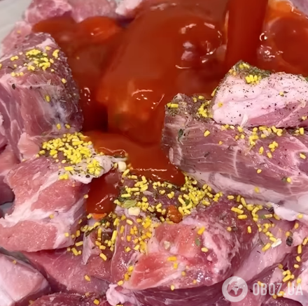 Як легко зіпсувати маринад для шашлику: перелік продуктів, які не можна додавати