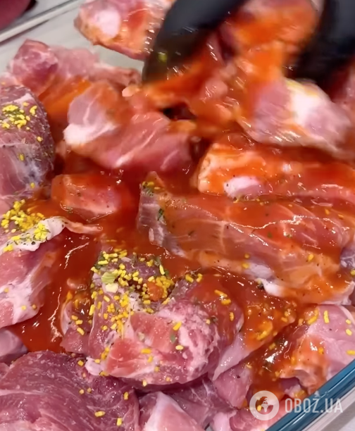 Сочный шашлык из свинины в томатном маринаде: делимся лучшим рецептом