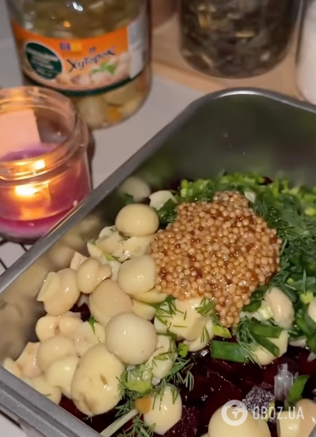 Корисний і смачний салат із буряка з печерицями: ділимося рецептом страви за 5 хвилин