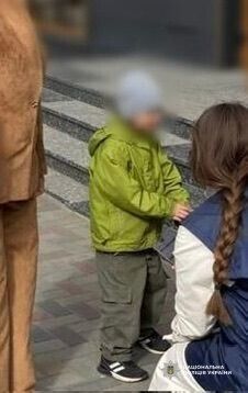 На Волині мати продала шестирічного сина за 25 тис. доларів: зловмисницю затримали. Фото