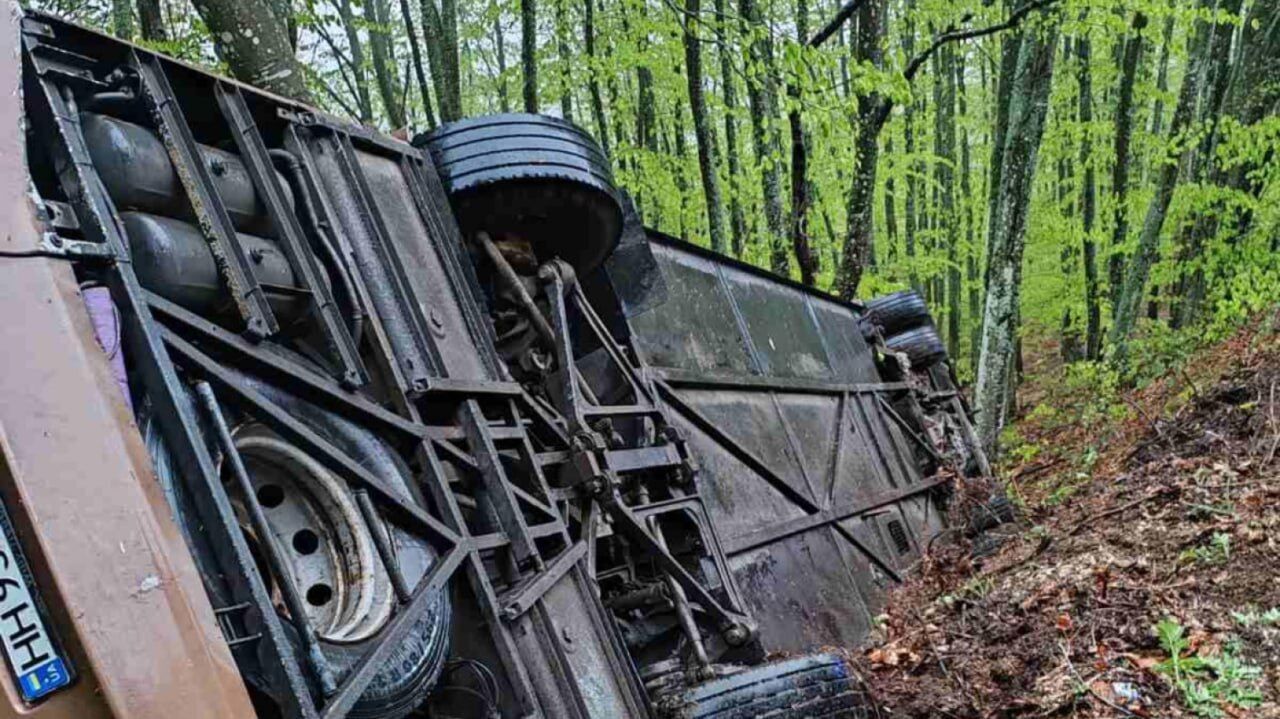 У Болгарії сталася ДТП з автобусом, який перевозив українців: двоє людей загинули, серед поранених діти. Фото і відео