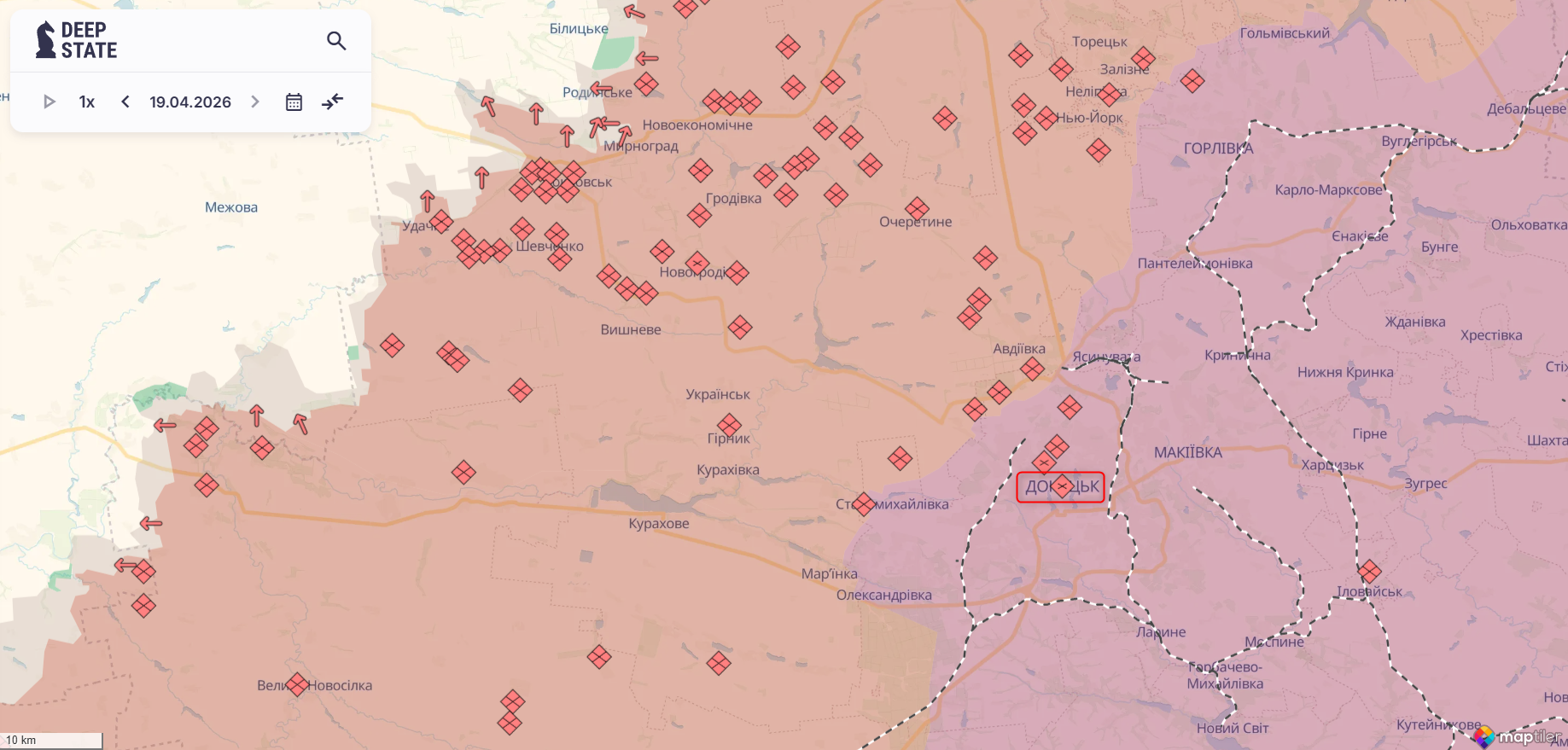 В окупованому Донецьку прогриміла серія вибухів: піднявся дим. Фото і відео