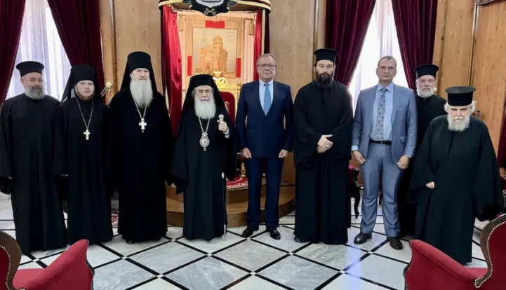 Дружба между Иерусалимским патриархом Феофилом III и Россией: религиозное сотрудничество или коллаборационизм в рясе?