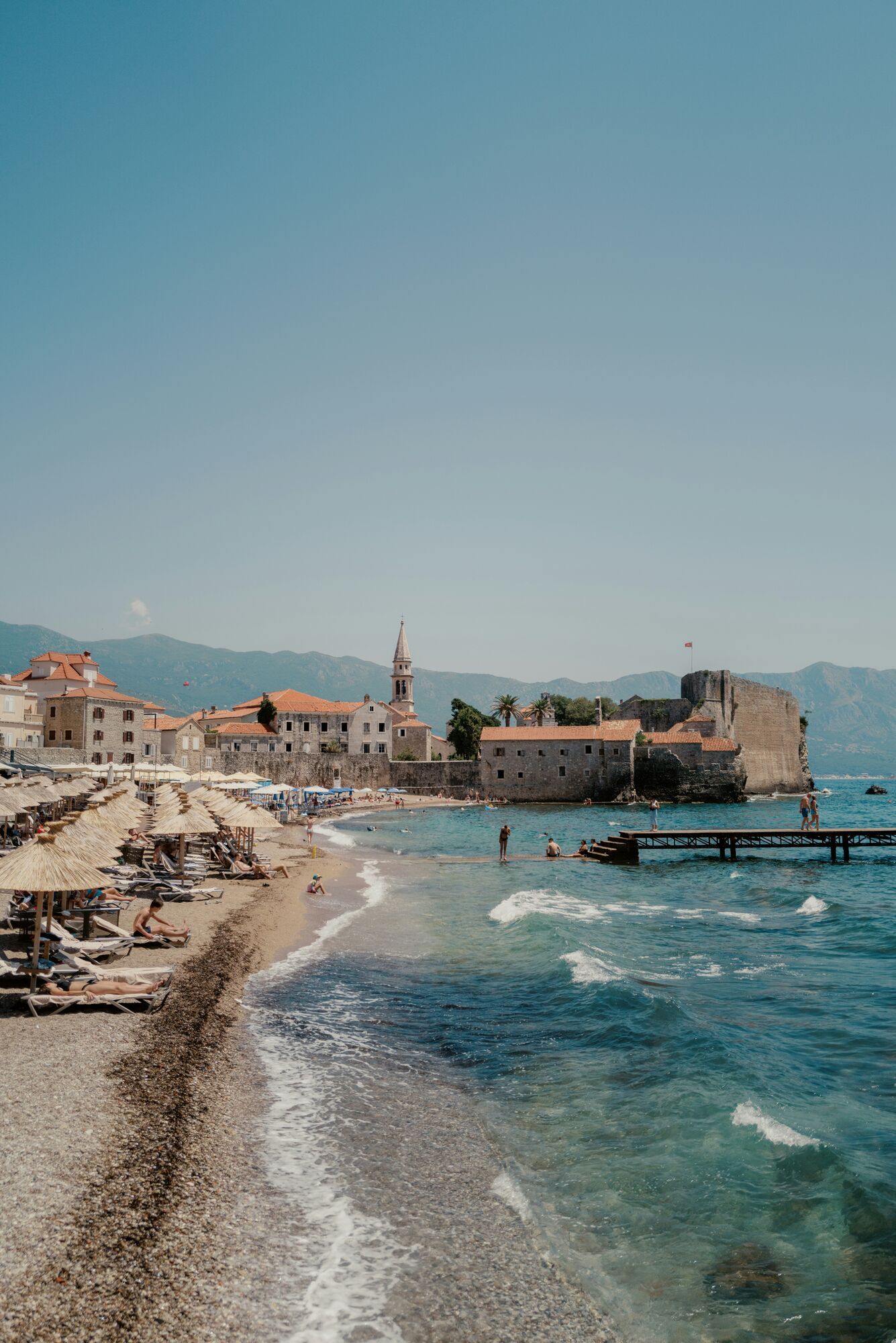 Як Дубровник, але без натовпу: ідеальне місто для відпочинку в Чорногорії