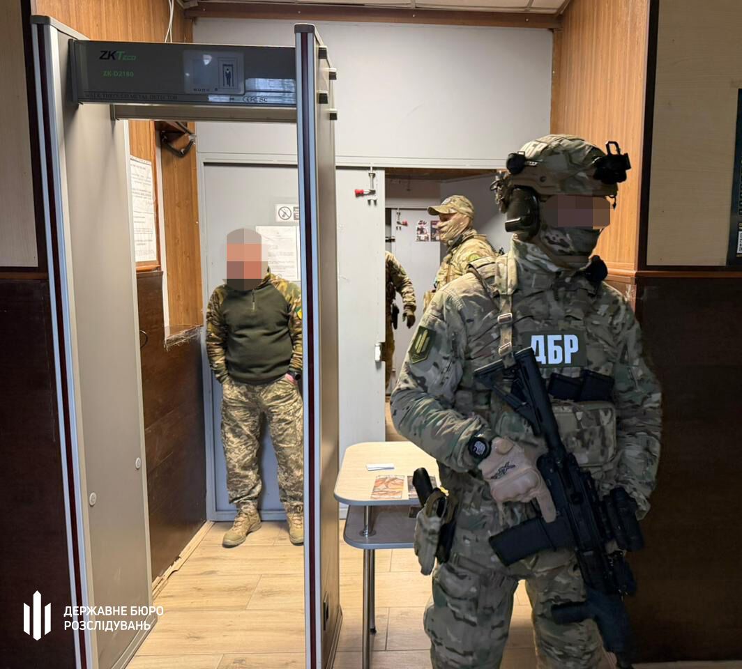 Похищали людей под предлогом "мероприятий оповещения": в Харькове сообщили о подозрении группе военнослужащих одного из ТЦК