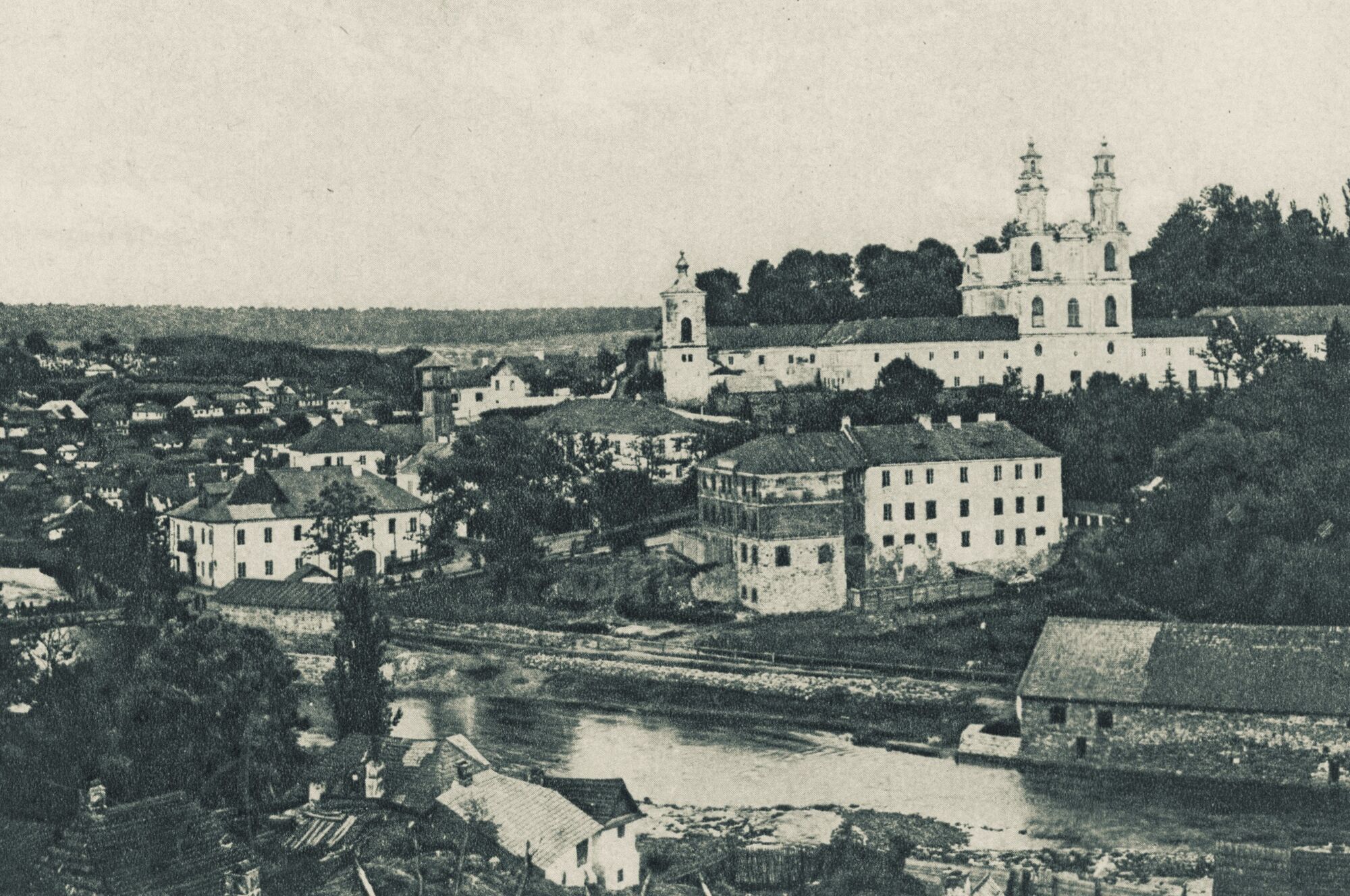 Яким був старий Бучач: у мережі показали фото