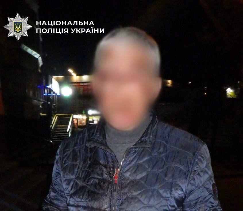 В Киеве конфликт между водителем и пешеходом закончился стрельбой: есть пострадавший. Фото