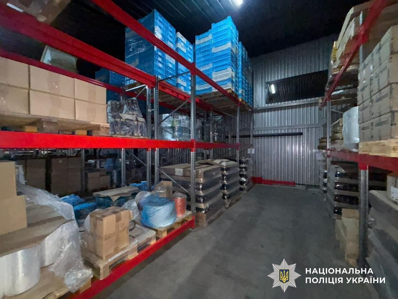 Мережу магазинів U420, яка продавала психотропи, організувала банда на чолі з наркобароном "Мексиканцем": у поліції розкрили гучні деталі