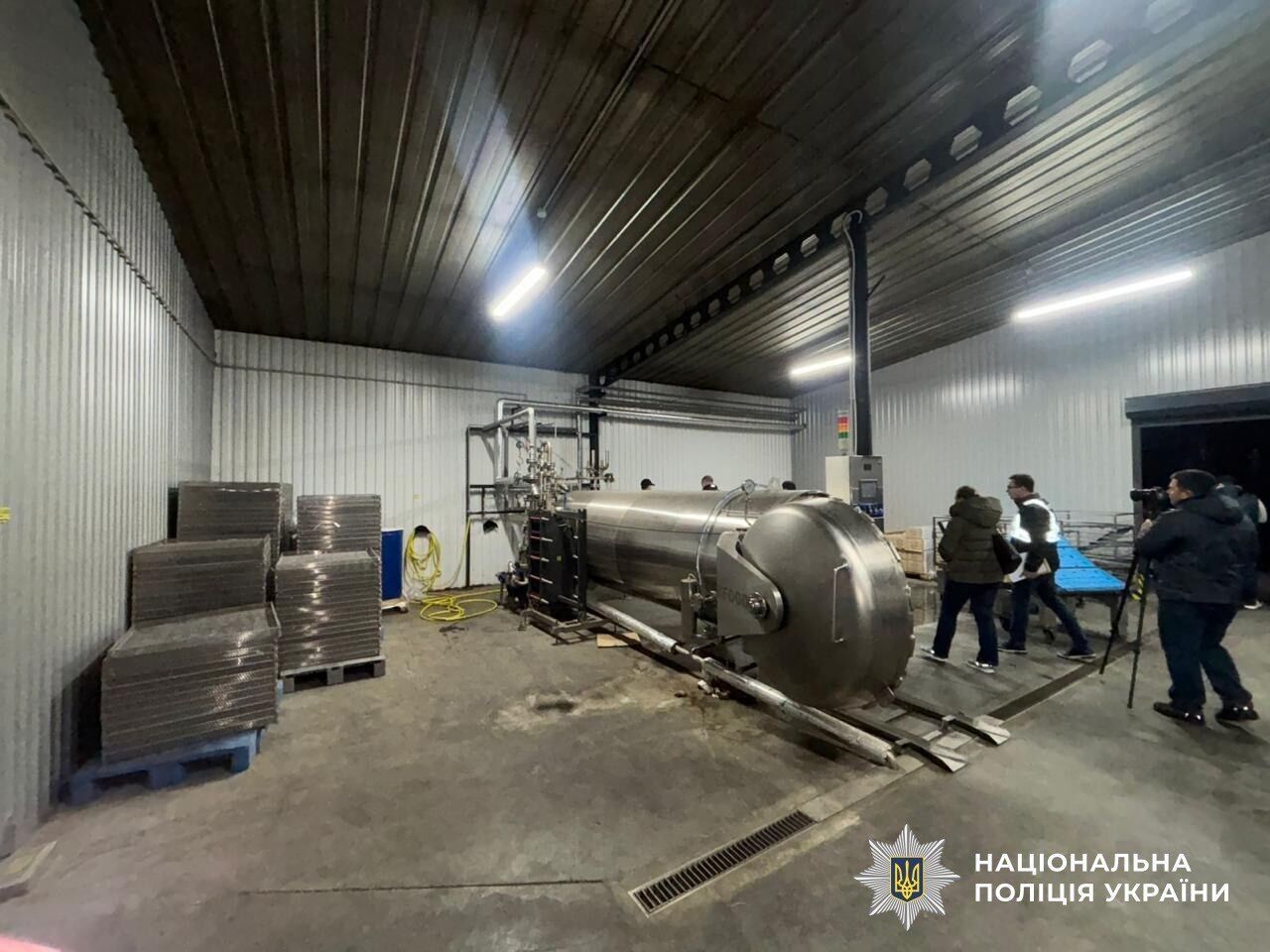 Мережу магазинів U420, яка продавала психотропи, організувала банда на чолі з наркобароном "Мексиканцем": у поліції розкрили гучні деталі