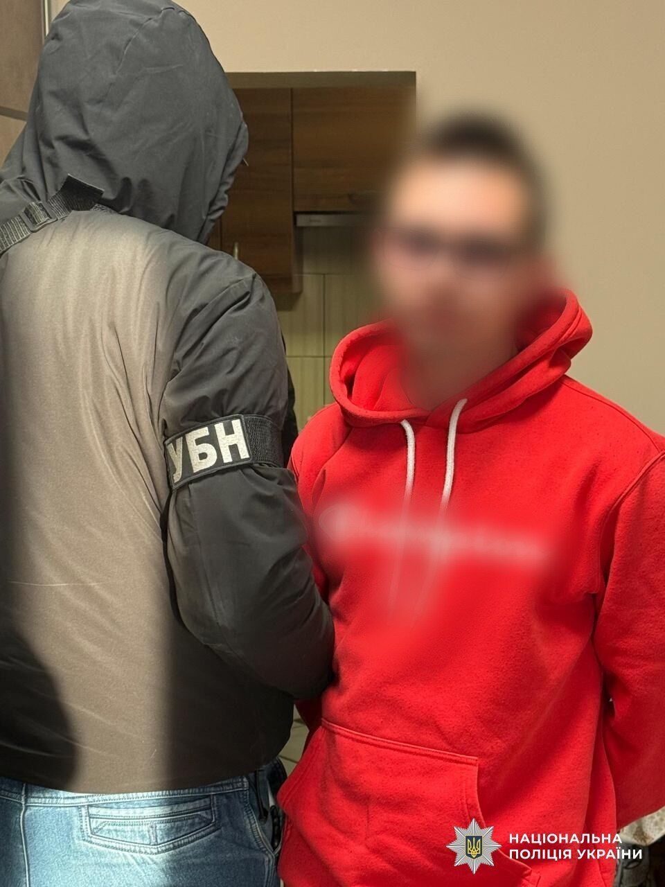 Мережу магазинів U420, яка продавала психотропи, організувала банда на чолі з наркобароном "Мексиканцем": у поліції розкрили гучні деталі