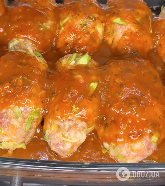 Смачні ліниві голубці для яких не потрібно парити капусту: ділимося рецептом