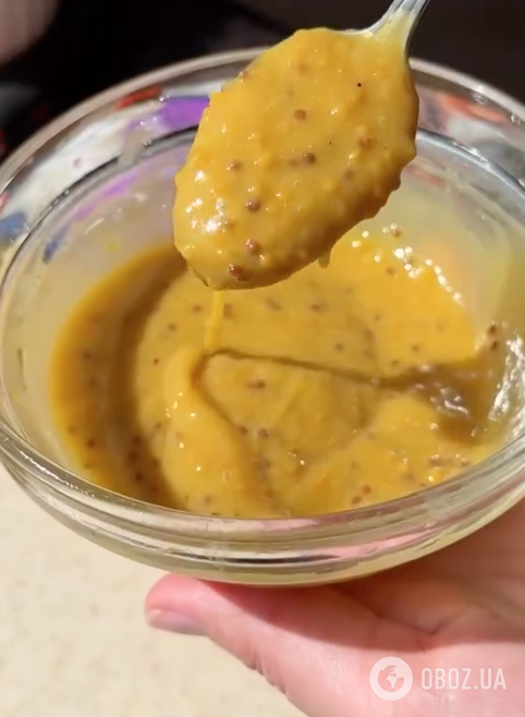 Вкусный соус для салатов, как в ресторанах: делимся рецептом