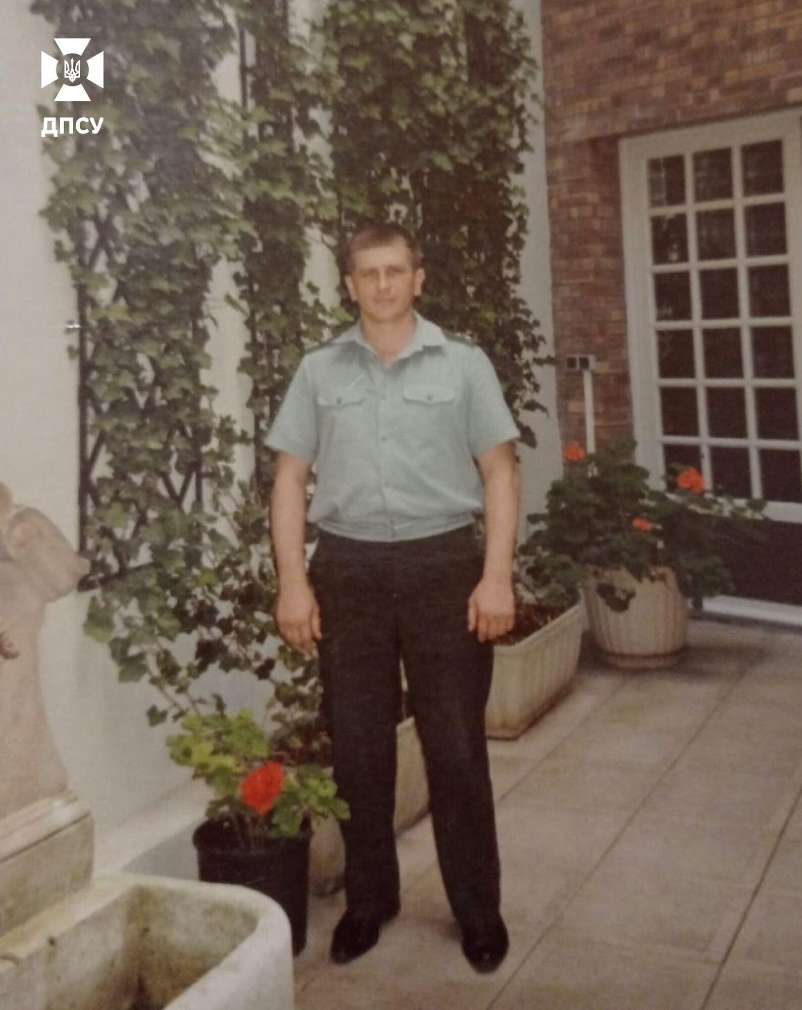 "Без документов, но с мечтой": пограничник из Украины случайно встретил в Париже нелегала, которого ловил четыре раза. Фото