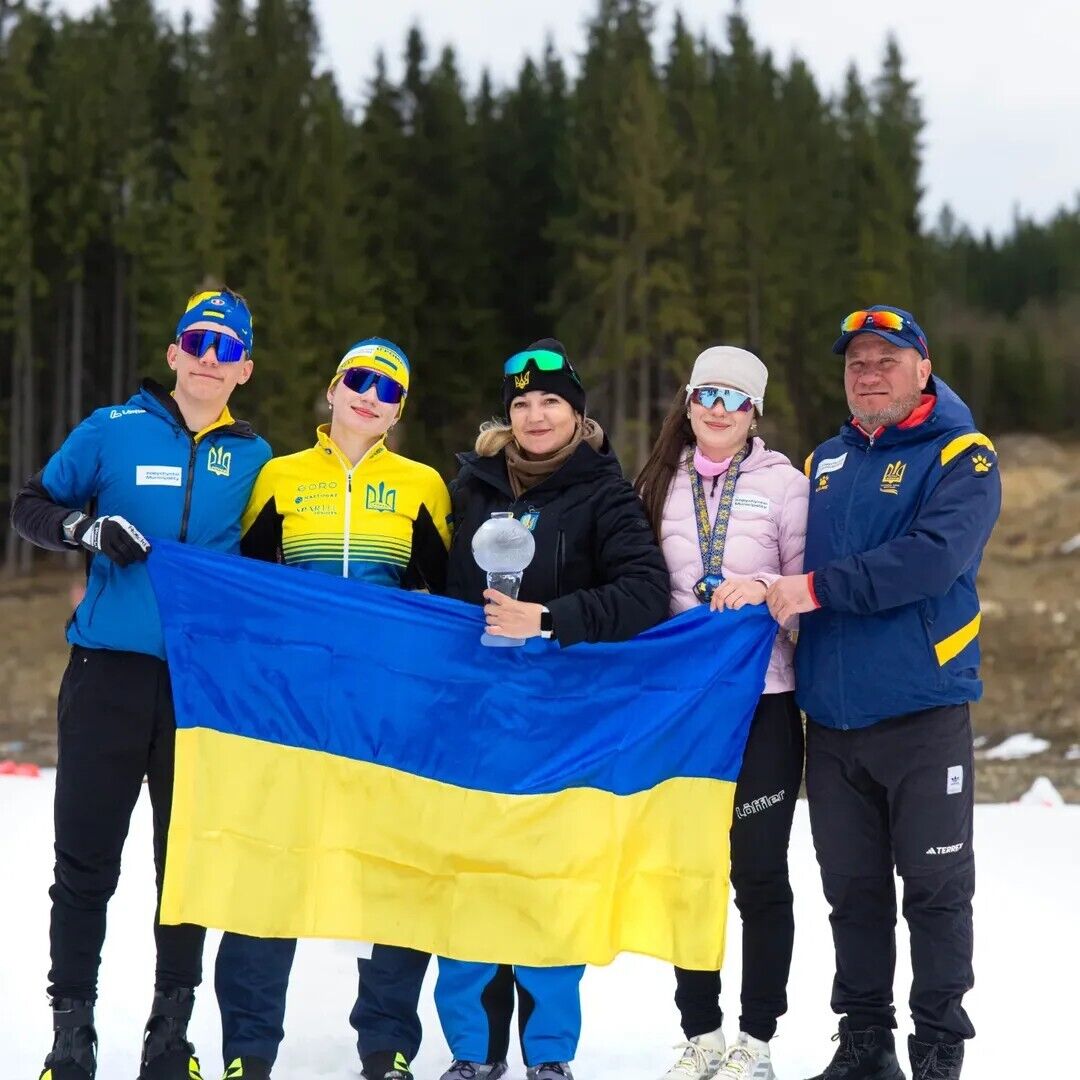 "Такого в истории не помню": новая звезда украинского биатлона выиграл Евро в паре с сестрой и соревнуется с примером Пидгрушной
