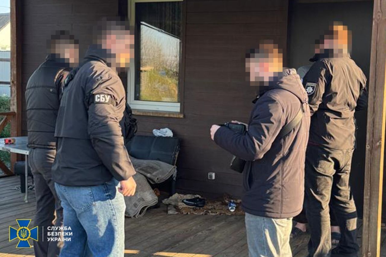 Фігурантам загрожує до 12 років позбавлення волі