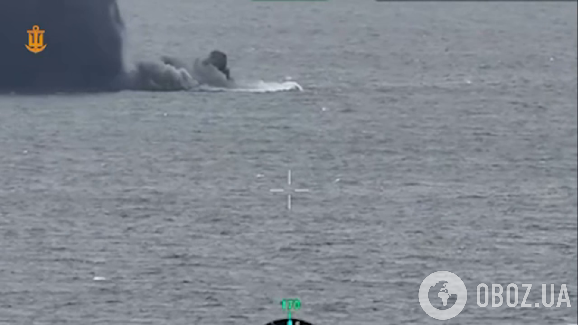 Намагався наблизитися до порту Одеси: ВМС знищили російський катер. Відео