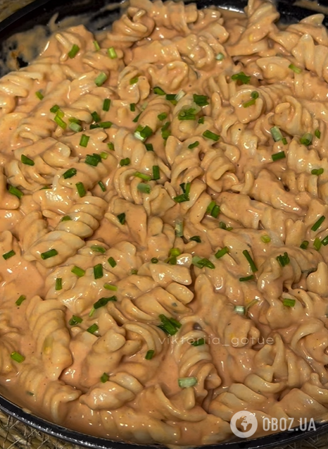 Як смачно приготувати макарони з сиром на сковорідці за 15 хвилин: рецепт нашвидкуруч