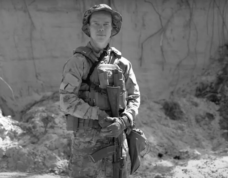 Останній бій прийняв на Харківщині: в Києві попрощалися з російським добровольцем, який воював за Україну. Фото