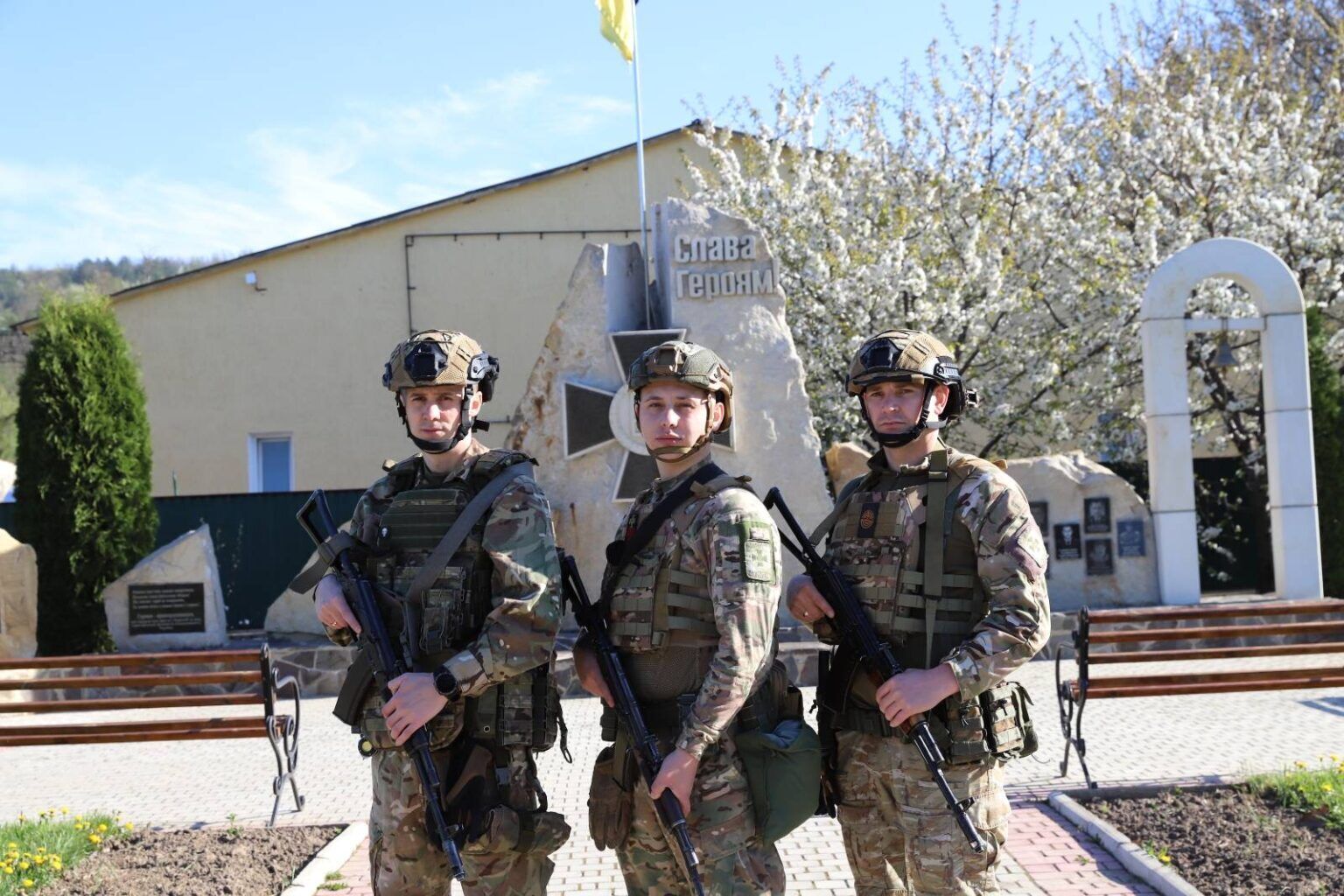 Пообіцяв побратимам найсмачніші деруни і не повернувся: чемпіона України з MMA вбили на Донеччині